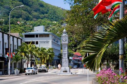 Работа для девушек на Сейшелах