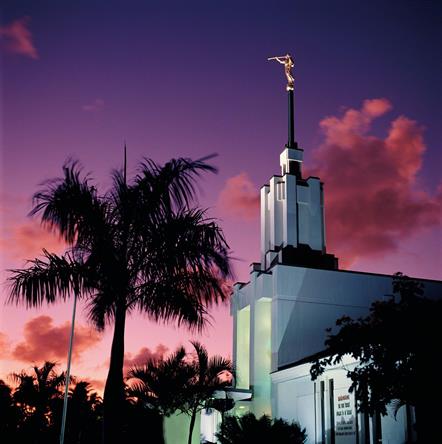 Работа для девушек в Тонга